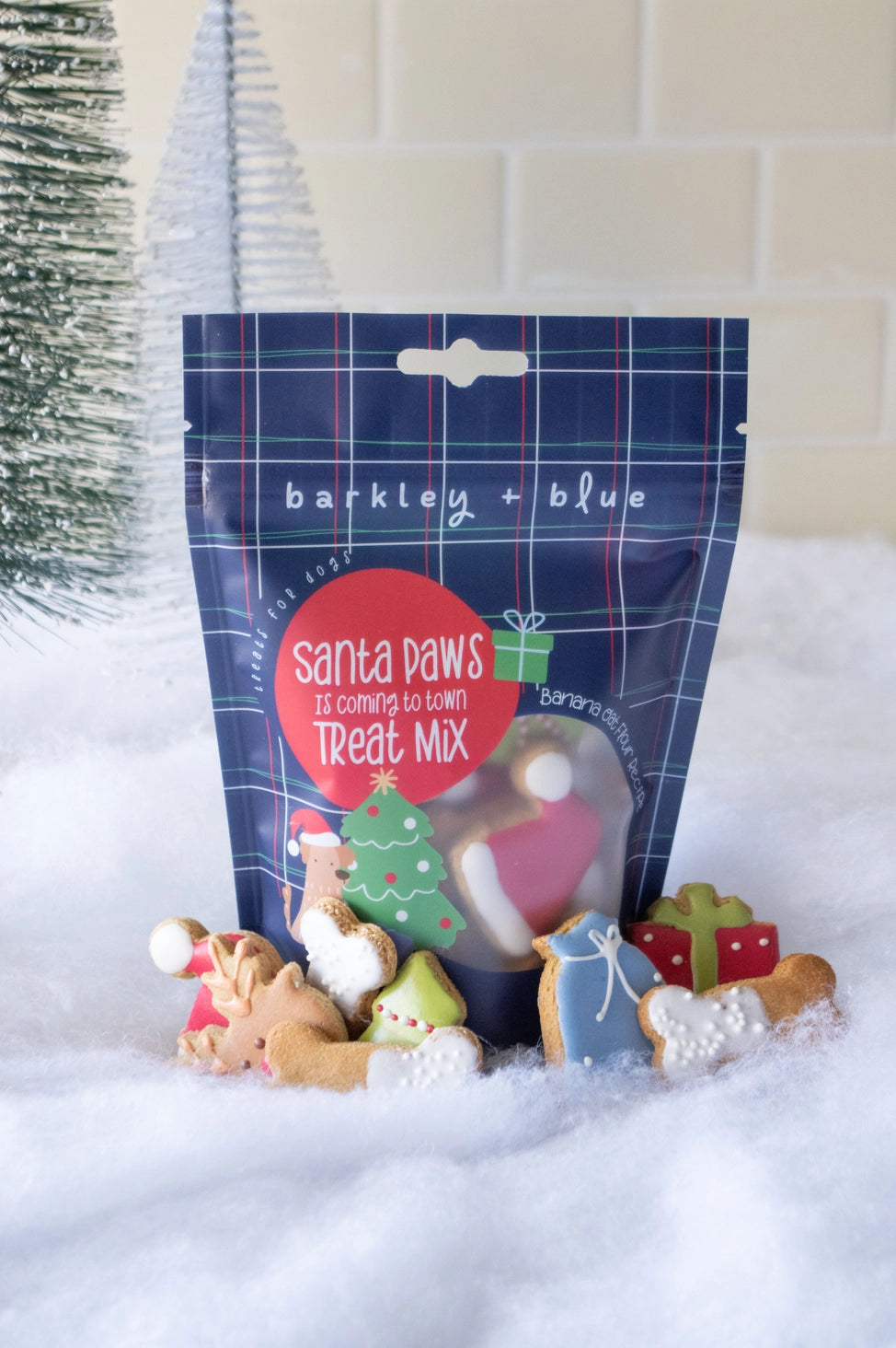 Santa Paws is Coming to Town - Dog Treat Mix